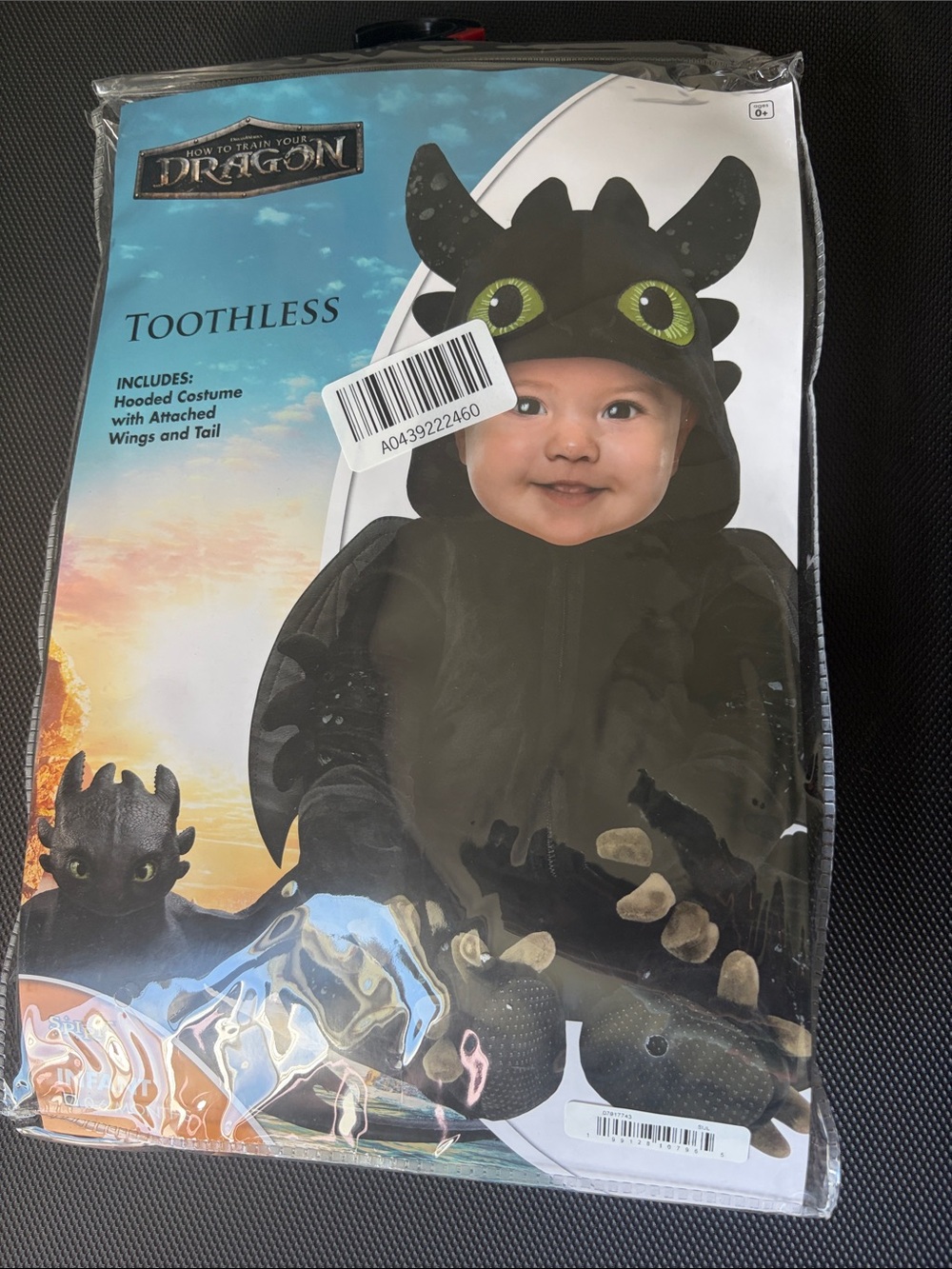 Spirit Toothless Dragon Hooded Costume - Black with Green Eyes